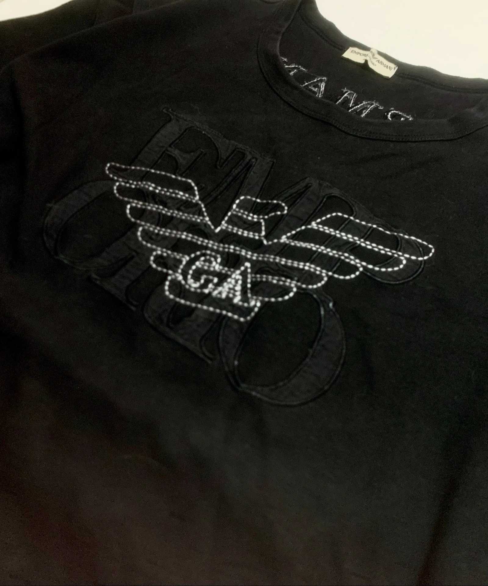 Camiseta Armani Preta Bordada Oversize Tamanho M – photo 2